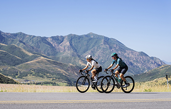 professional-cyclist-woman professional-cyclist-woman